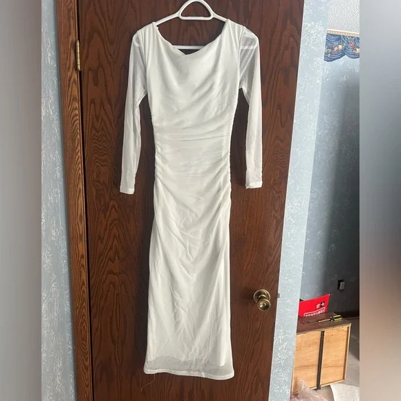 Bodycon ruched mesh long sleeve midi dress - Picture 4 of 5